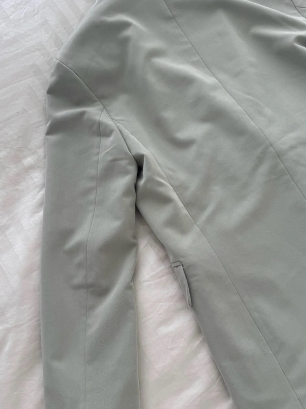 H&M Light Sage Single-Button Women's Blazer - Picture 5 of 14